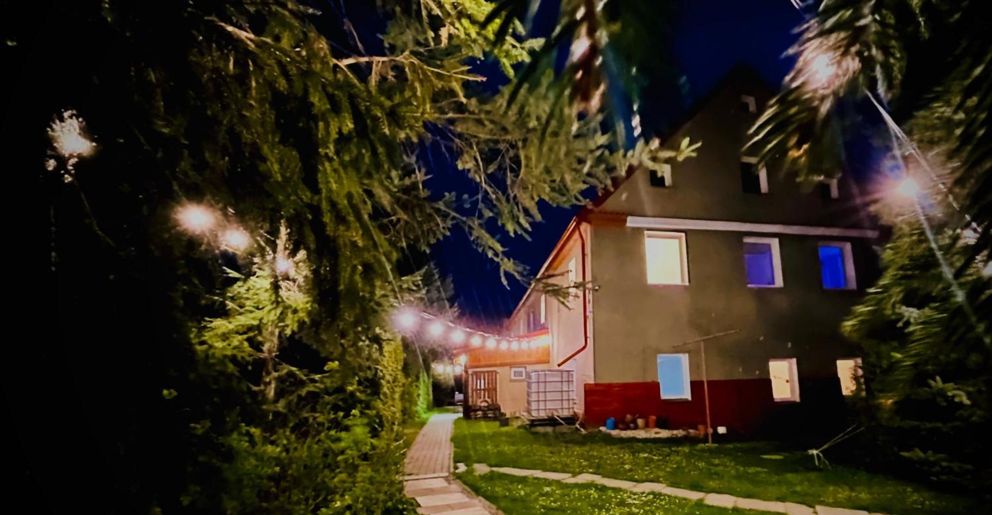 Noclegi Woku Świebodzice Eksteriør billede